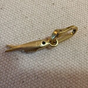 NWOT Clare V sardine charm